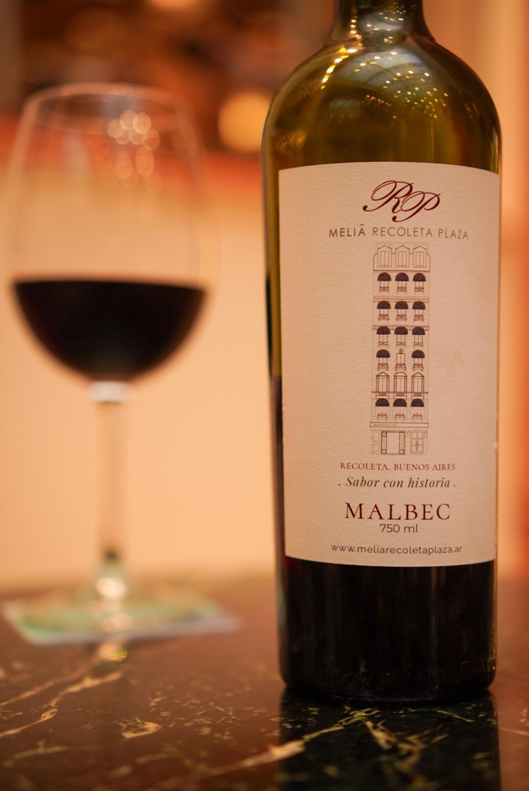 Vino propio del Meliá Recoleta Plaza